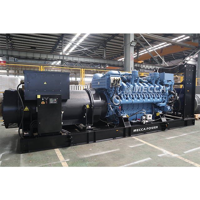 3.3kv-13.8Kv inflold ဗို့အား Voltage MTU Diesel Generator 1800kw 2000kw 2250kva 2500KVA ဒေတာစင်တာ / လျှပ်စစ်ဓာတ်အားပေးစက်ရုံအတွက် 2500kva